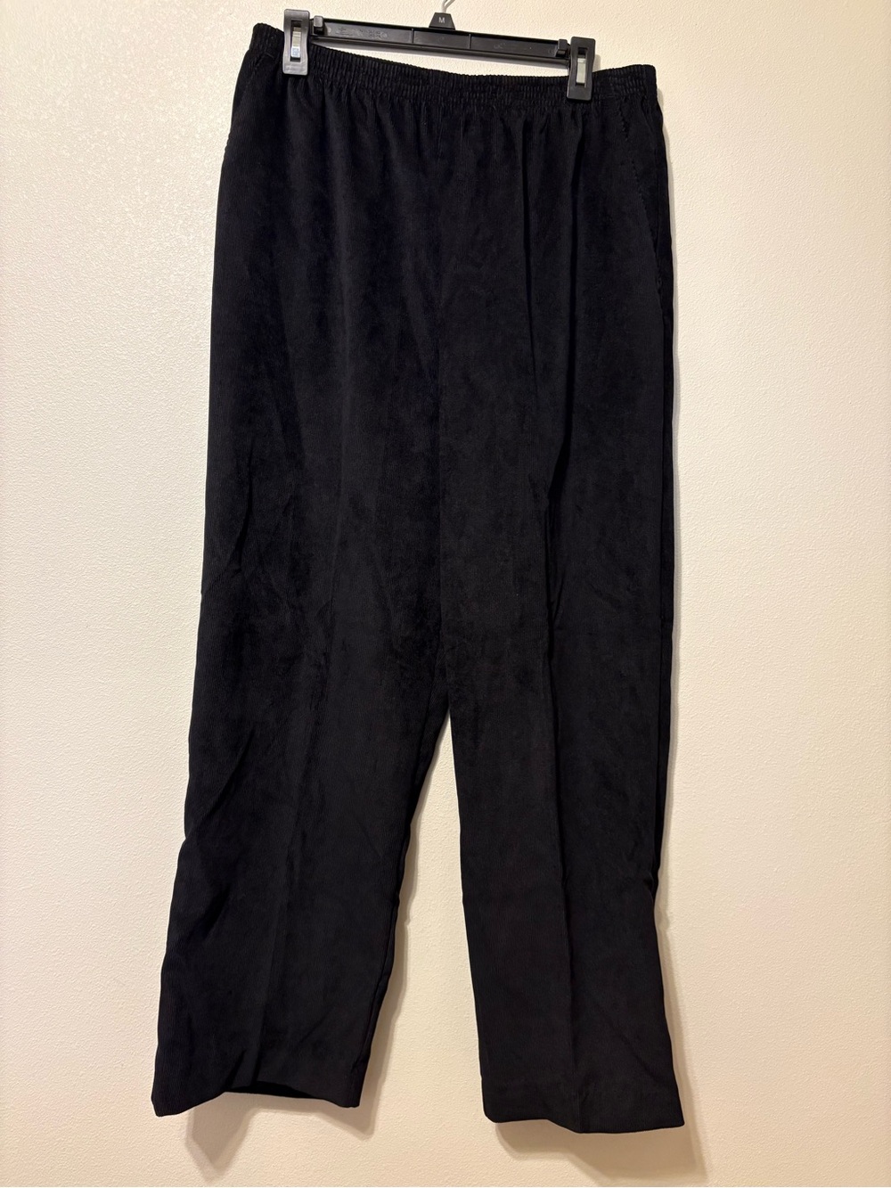 Alfred Dunner Black Elastic Waist Casual Pants